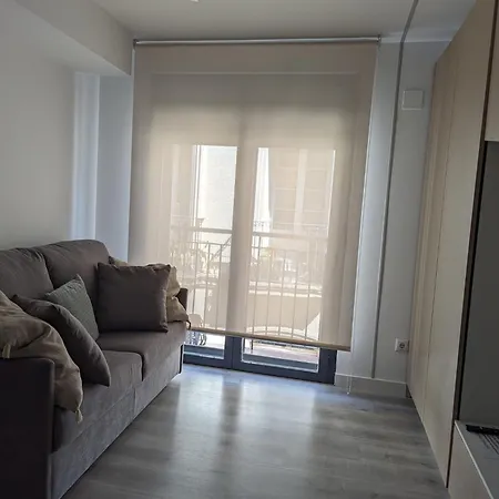 Lägenhet Estudio Barrio 2